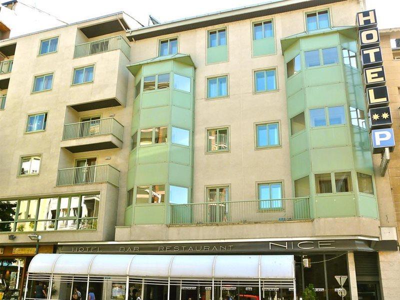 Hotel Nice Σέου δ' Ουρζέλ Εξωτερικό φωτογραφία